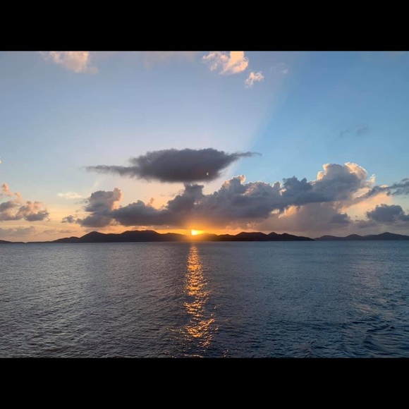 Meet your Posher, Jackie - Picture 2 of 2